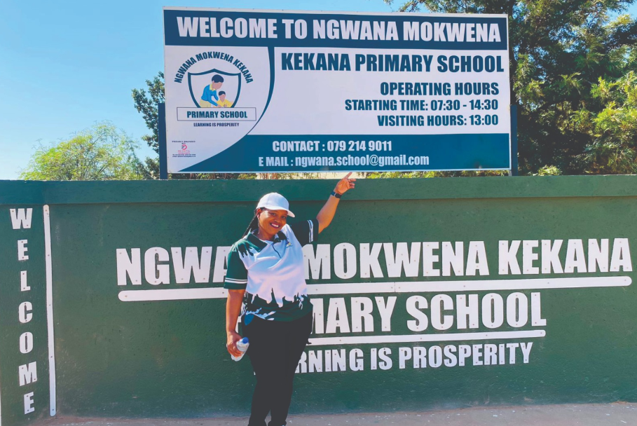 Ngwana Mokwena Kekana Primary School welcome wall and operating hours board